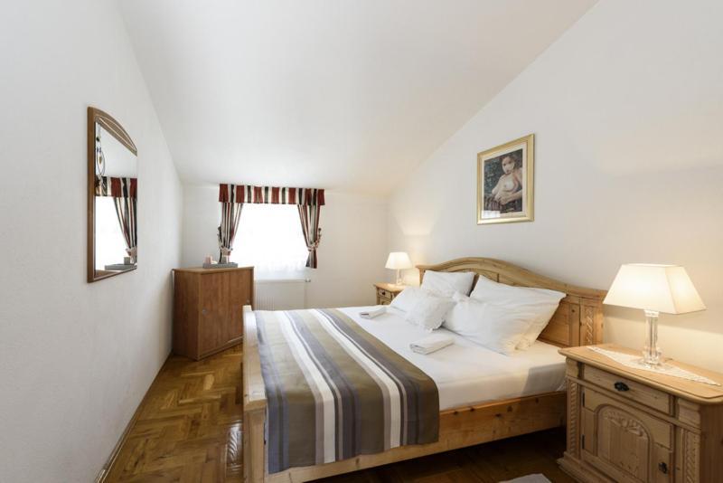 Apartments Luka - Trogir, Marina 150M From The Beach Eksteriør bilde