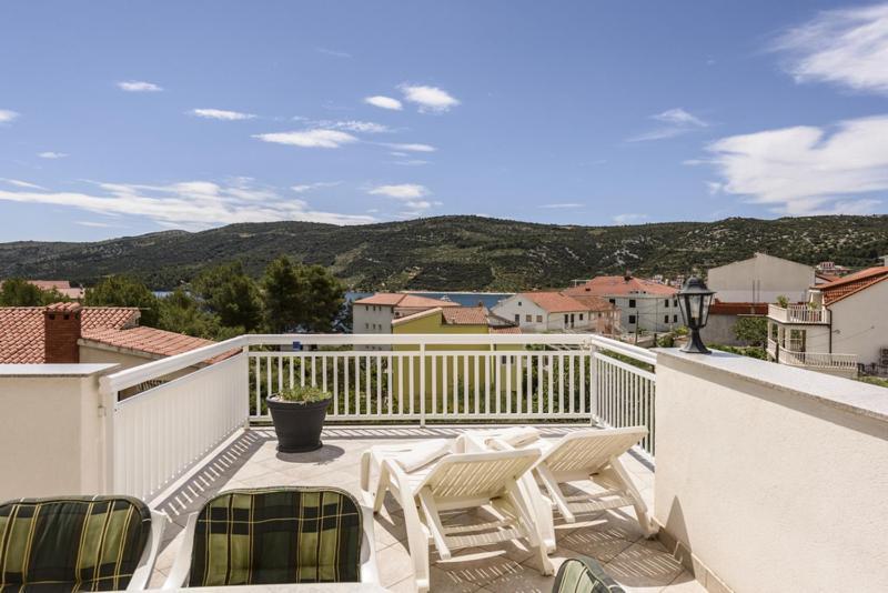 Apartments Luka - Trogir, Marina 150M From The Beach Eksteriør bilde