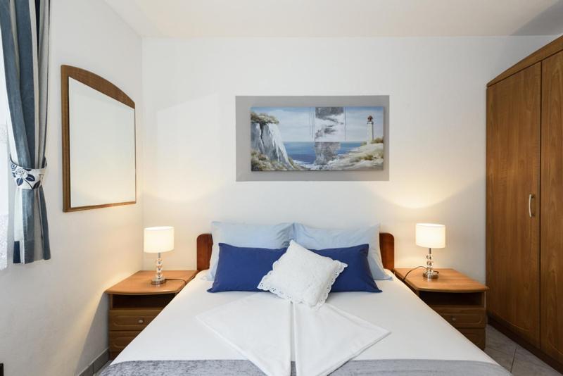 Apartments Luka - Trogir, Marina 150M From The Beach Eksteriør bilde